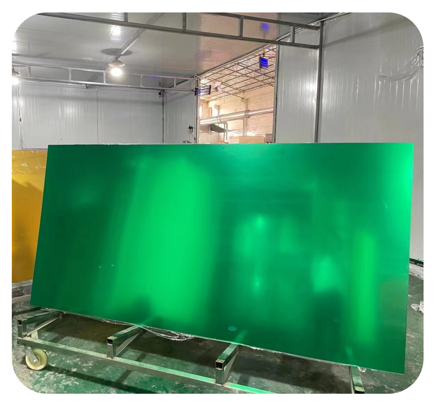 Fluorescent Green 3mm Acrylic One Way Mirror Sheet